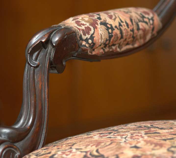 antique-timber-wood-turning