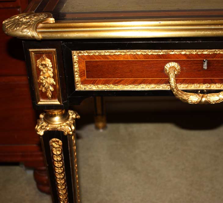 bureau-plat